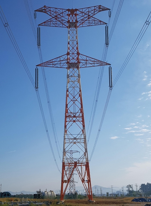 ▲ 동해~수도권 구간에 설치될 500kV 가공 HVDC 송전선로.